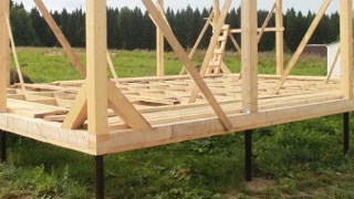 Сарай на винтовых сваях или хозблок на сваях Лысьва цена от 2499 руб. / шт.